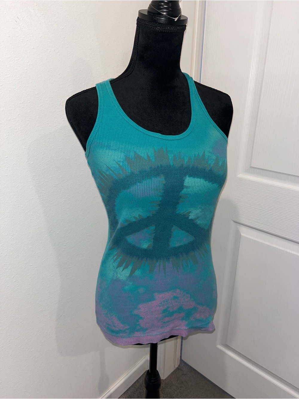 Y2K Teal Tie-Dye Peace Sign Tank Top